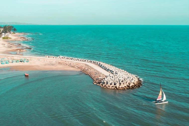 Bãi đá Ông Địa - Phan Thiết